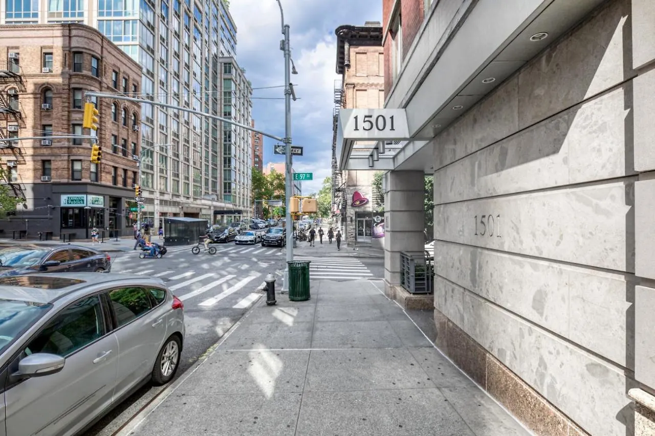 Apartment Uws 1Br W Doorman Gym Nr Central Park Nyc-932 New York